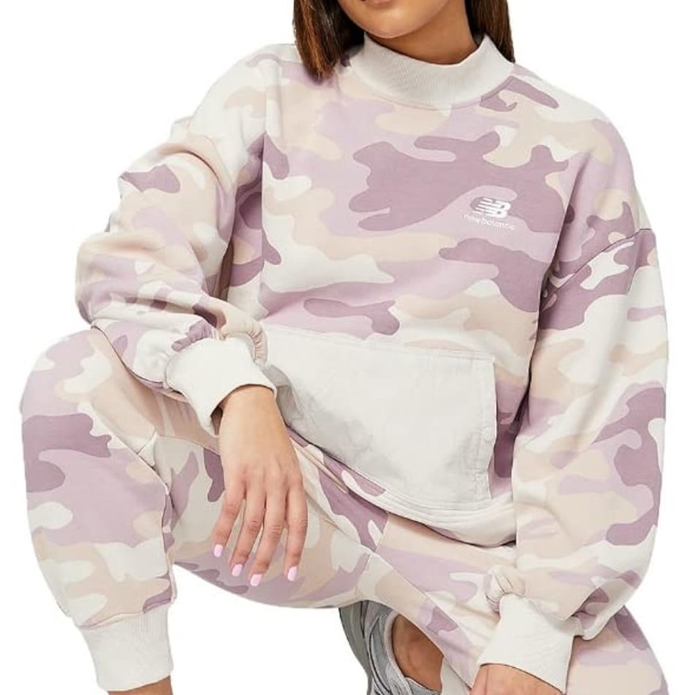 New Balance Pastel Camo Sweatshirt large